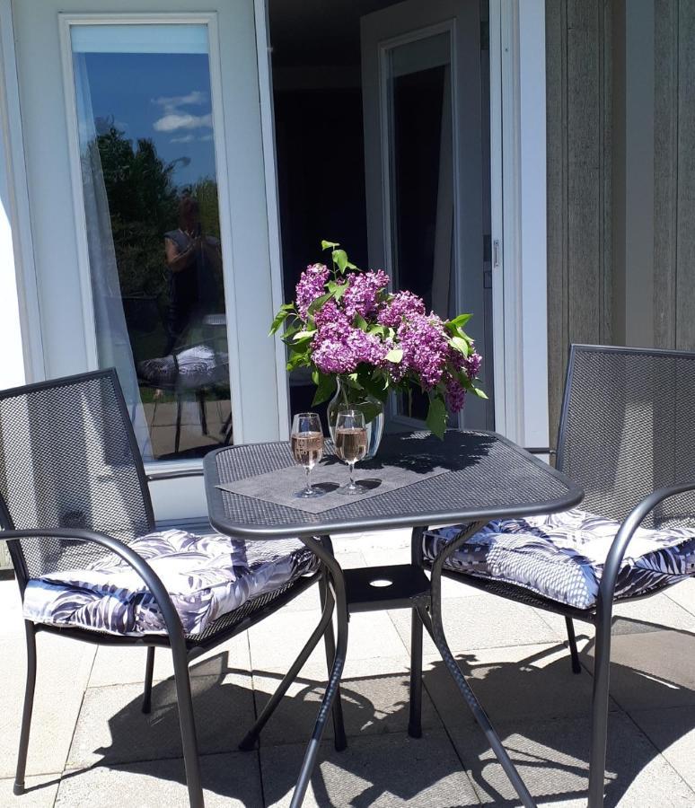 Chambre Lit Queen-Size - Vue sur Jardin